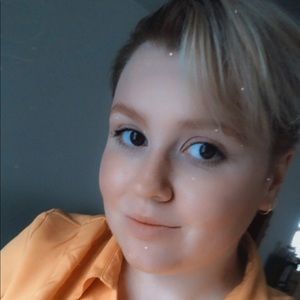 Meet your Posher, Maddie